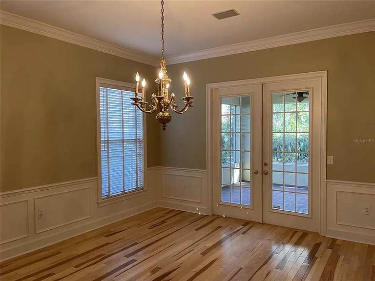 6604 Crescent Lake Dr — Photo 10