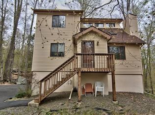 3810 Splitrail Ln, Lake Ariel, PA 18436