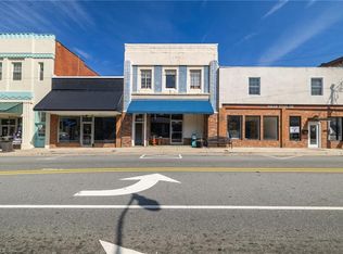 641 Washington St, Eden, NC 27288