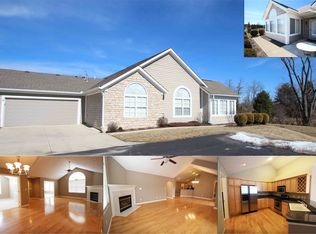 62 Aberdeen Village Dr, Dayton, OH 45430