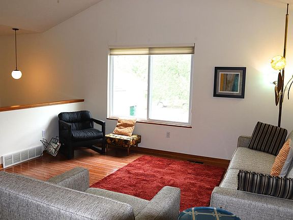 5th image of 1433 Trailside Ct NW