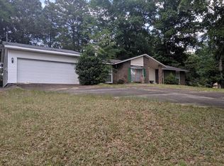658 Pine Ave, Ozark, AL 36360