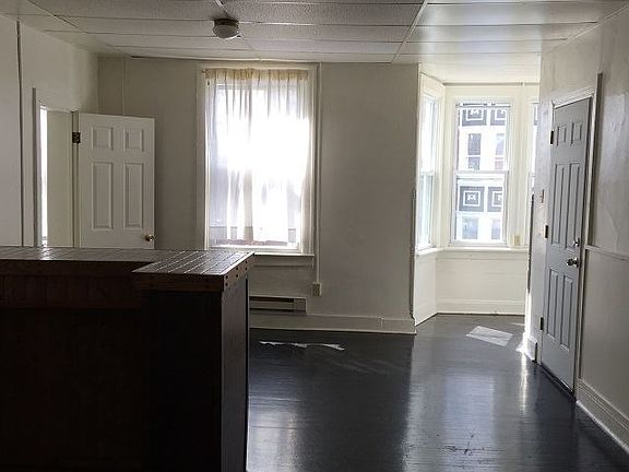 2nd image of 32 E Washington St APT 6