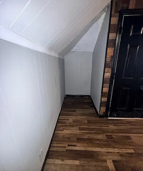 605 Gazin St — Photo 2