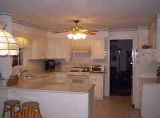 11212 Chapel Rd, Fairfax Station, VA 22039