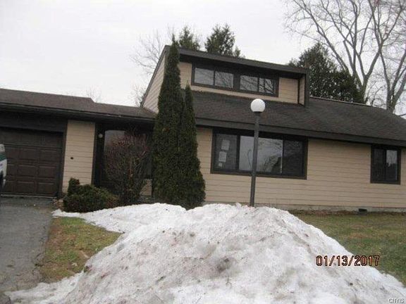 4th image of 767 Village Blvd S