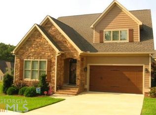 320 Carillon Ln, Macon, GA 31210