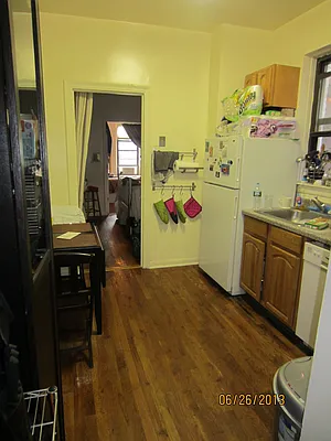 Rented by Majesty Management | media 31