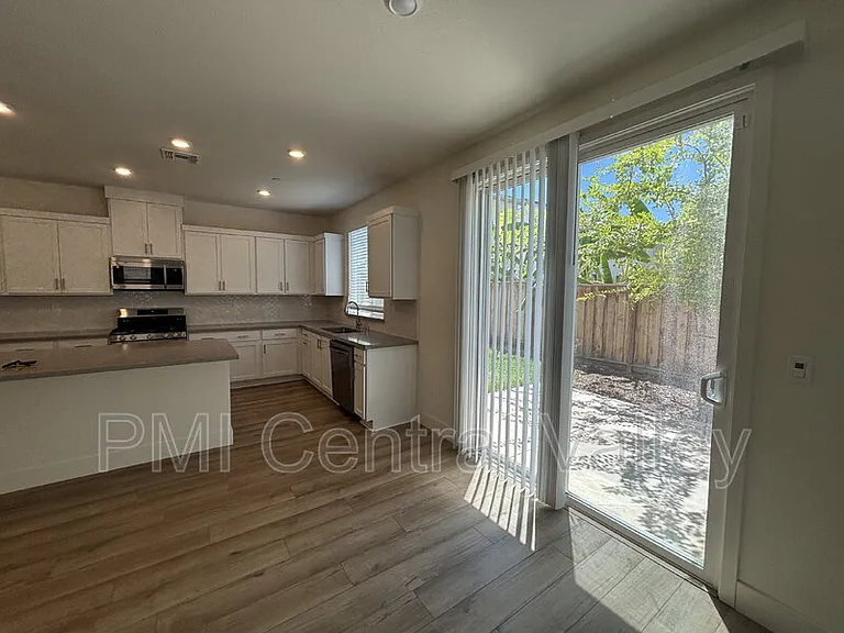 3226 Tibidabo St — Photo 6
