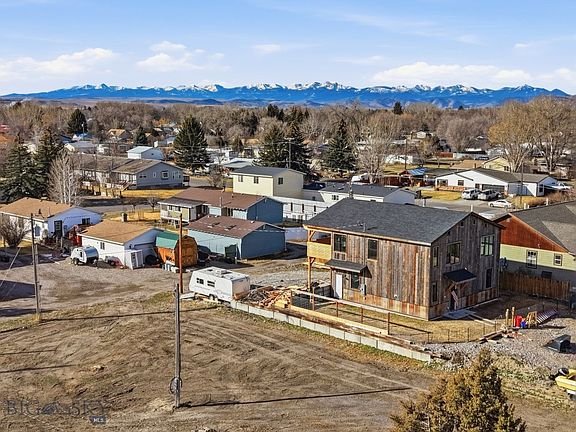 2nd image of 623 E Neal St