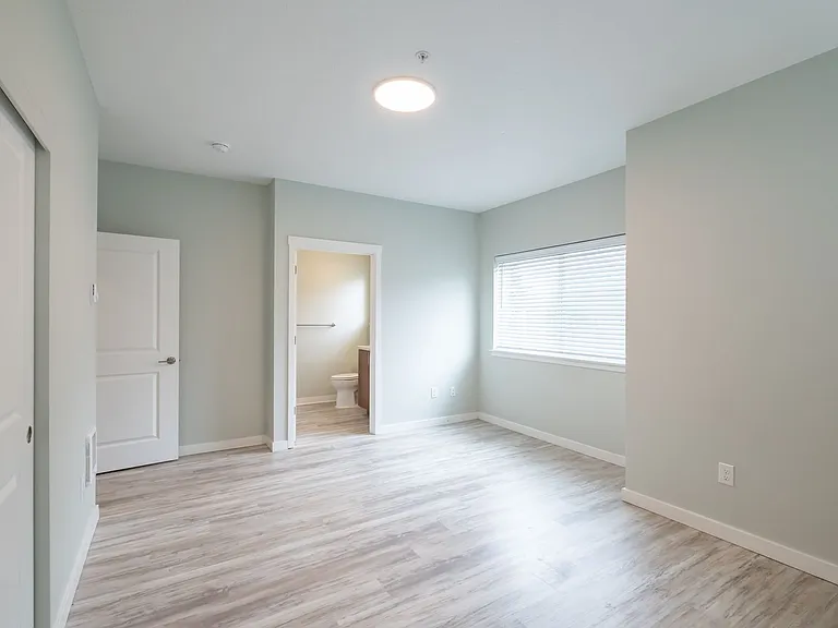 Colima Apartments — Photo 43