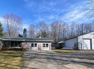 9650 Whispering Pines Dr, Mancelona, MI 49659