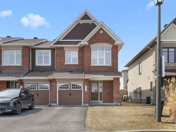 356 Ravenswood Way, Ottawa, ON K4A 0R8