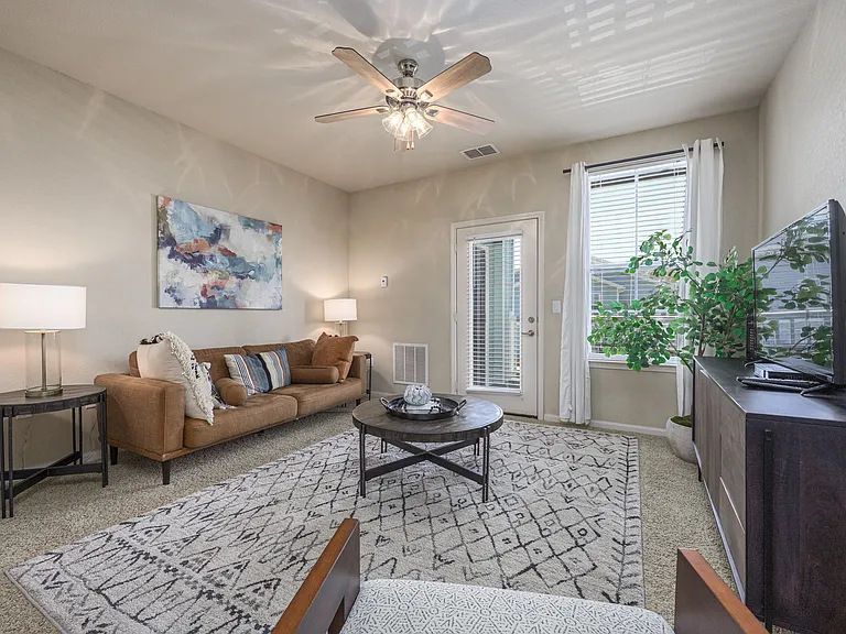 Spring Creek Apartments — Photo 8