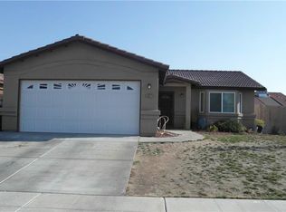 1921 Madison Dr, Madera, CA