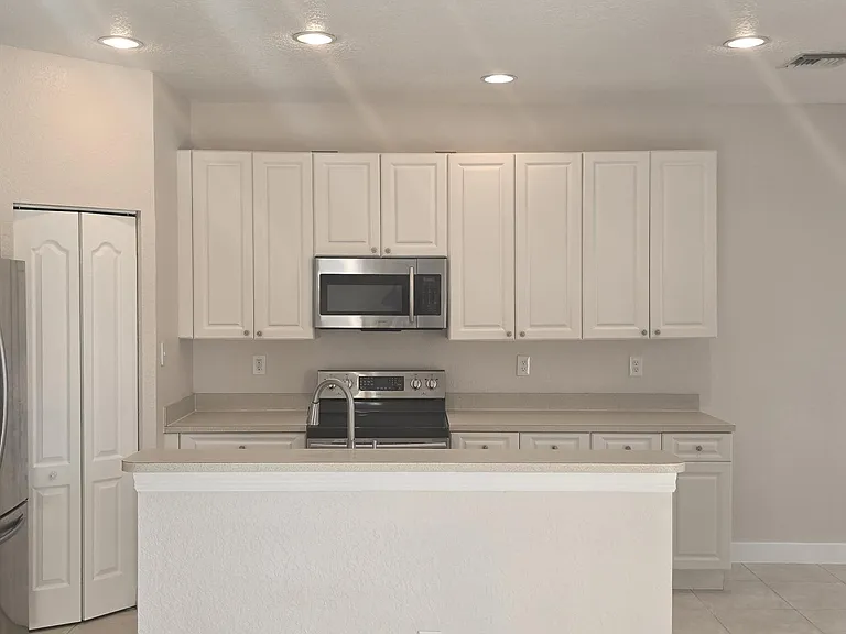 2919 Crestwood Ter #5103 — Photo 9
