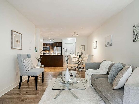 3rd image of 2468 Atkins Ave #208