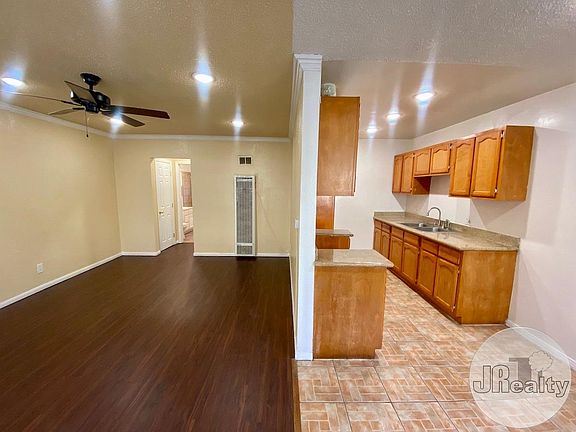 4th image of 10238 Woodworth Ave APT 2