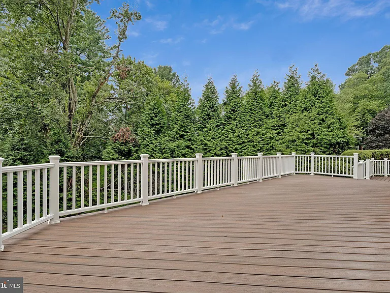 1171 Foxhound Ct — Photo 24