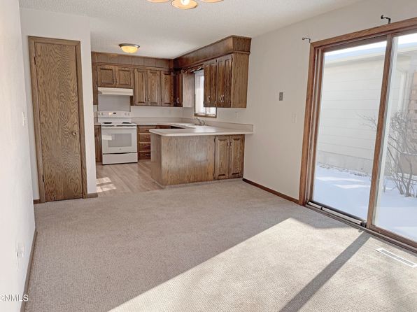 bismarck-north-dakota-447600754 picture