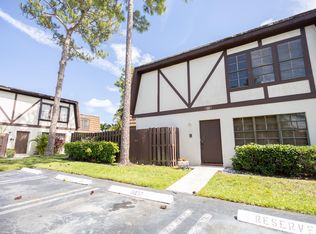 110 Weybridge Cir APT A, Royal Palm Beach, FL 33411