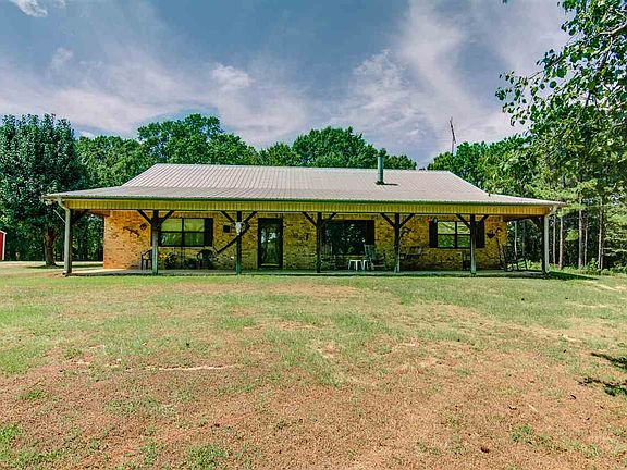 3rd image of 2702 County Road 3214