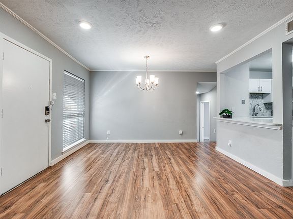 4th image of 4317 Hartford St APT 214