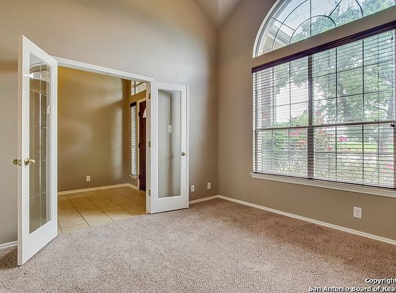 5th image of 714 San Mateo