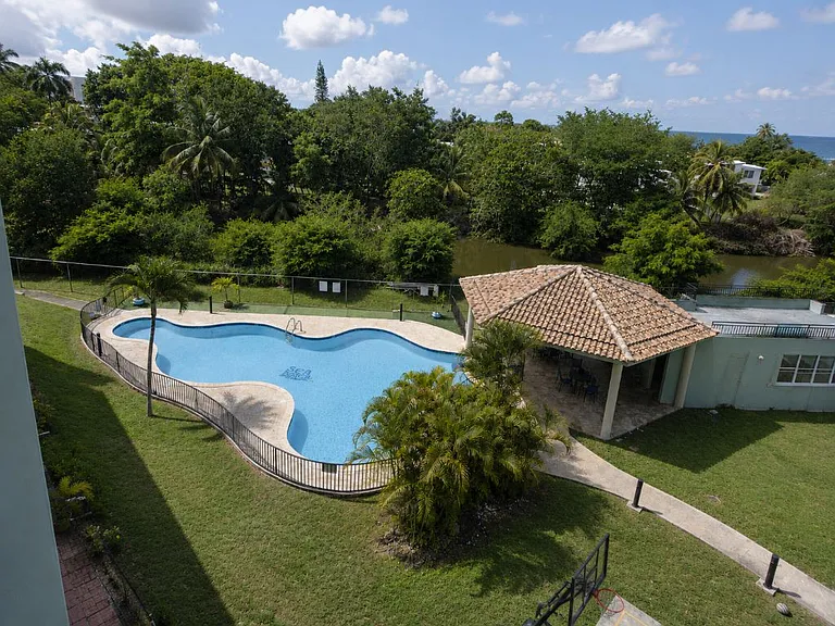 Condo Sea Beach Village — Photo 13