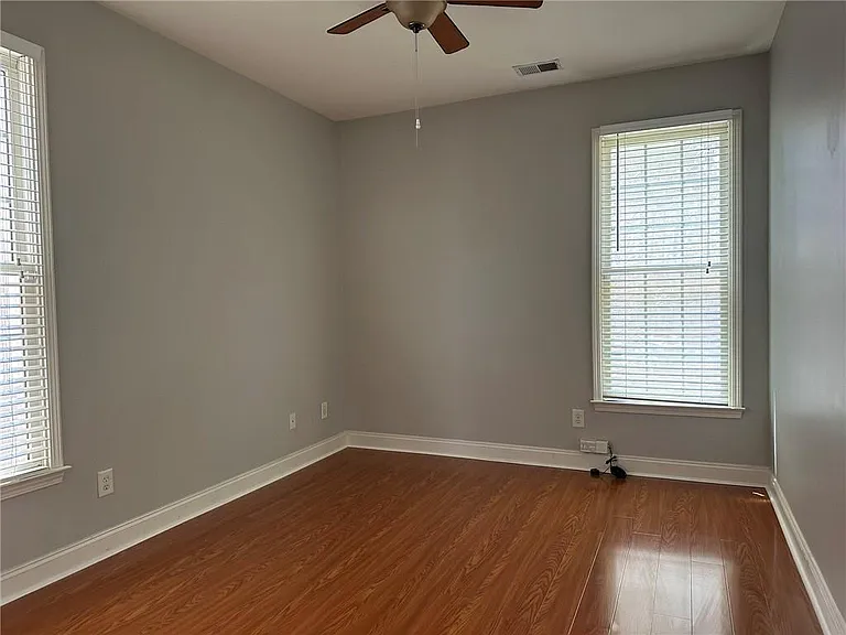 669 Maple Grove Way — Photo 14