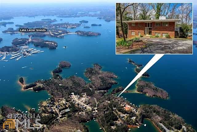 1st image of 6828 Bailey Dr