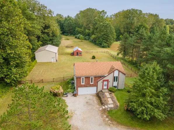 5297 Sylvania Petersburg Rd, Petersburg, MI 49270