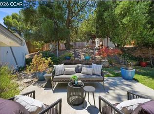 210 Vista Way, Martinez, CA 94553