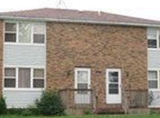 5761 Glendale Dr, Lockport, NY 14094