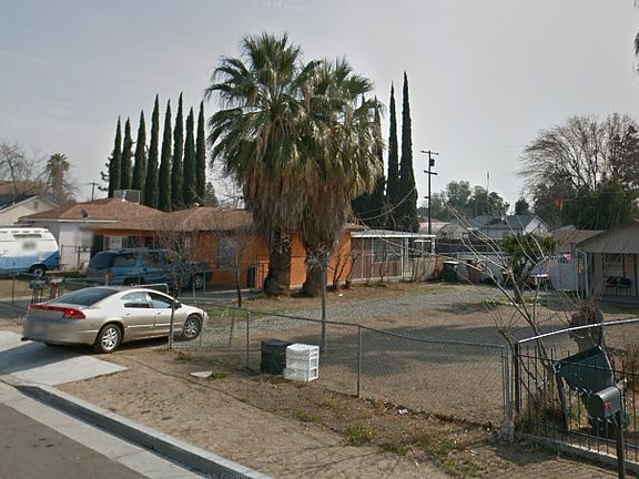 4th image of 3303 Lexington Ave