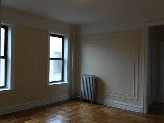 2nd image of 50 E 18th St APT A4
