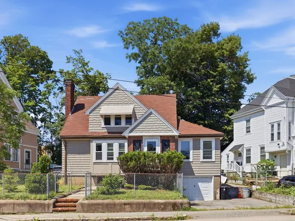19 Miller Stile Rd, Quincy, MA 02169