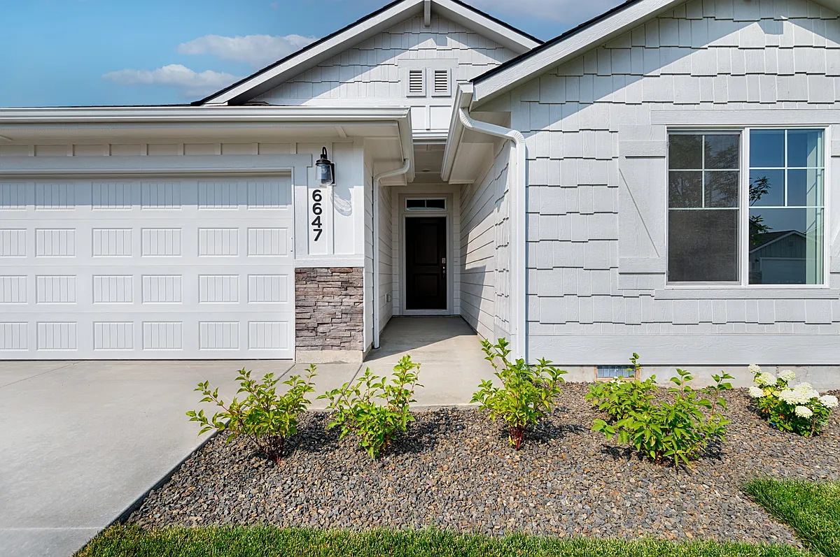Building Photo - 6647 S Memory Way