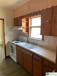 2nd image of 12 Pennsylvania Ave #10
