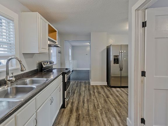 4th image of 4213 High St #4213