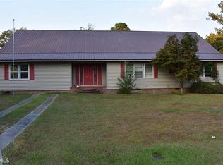329 Azalea Ave, Millen, GA 30442