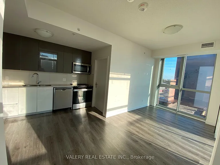 60 Frederick St #809 — Photo 2