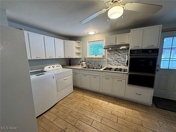 5th image of 9515 Nita Ln
