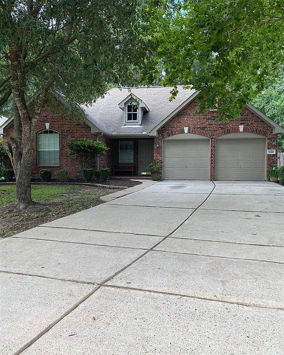 1st image of 31410 Kingston Village Dr