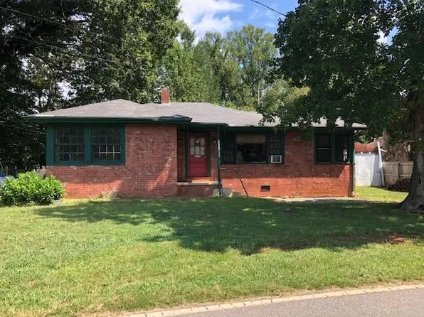 717 Arlington Ave, Bryson City, NC 28713