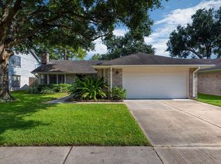 9103 Driftstone Dr, Spring, TX 77379