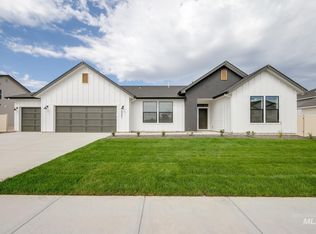 5511 W Yarnell St, Eagle, ID 83616