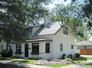 402 Maple St, Sauk Centre, MN 56378