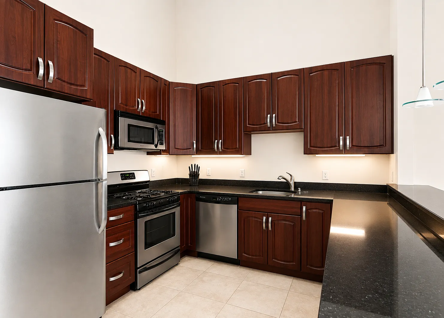 2 bed, 1288 sqft, $2,800 — Photo 3