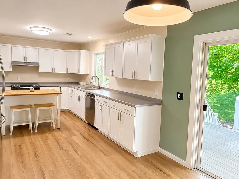 50 Pleasantview Dr — Photo 9